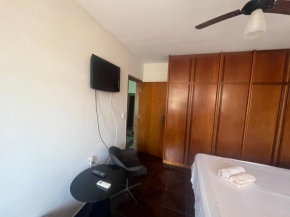 Quartos econômicos com ar, tv e internet no melhor bairro de Goiânia